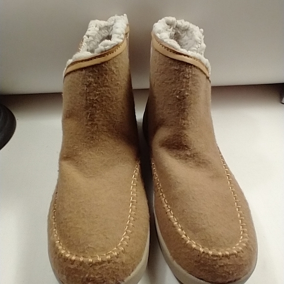 Sanuk Wool Blend Nice Bootah Ojai Boots Women's sz 10. - Picture 2 of 9